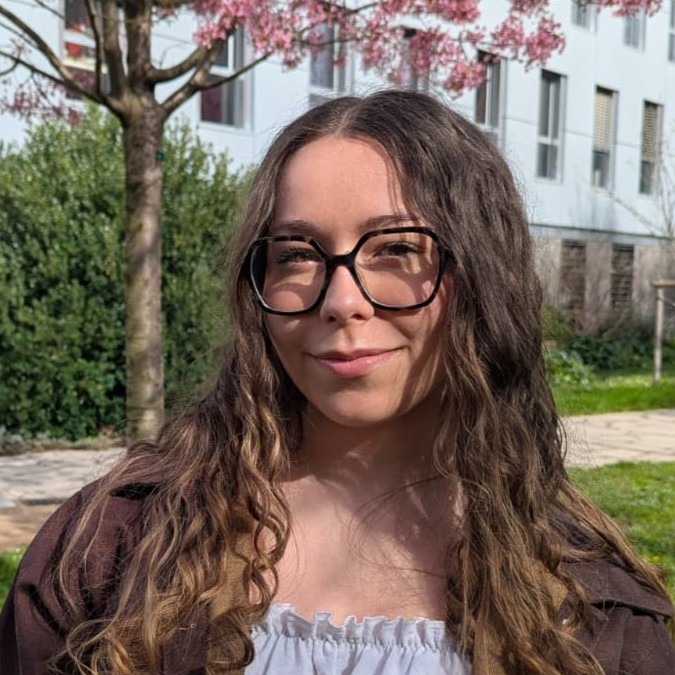 Chloé "Emerode" FERREIRA 